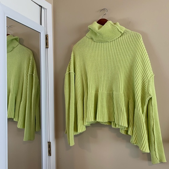 Free people turtleneck sweater - Blogger favorite - Picture 4 of 6